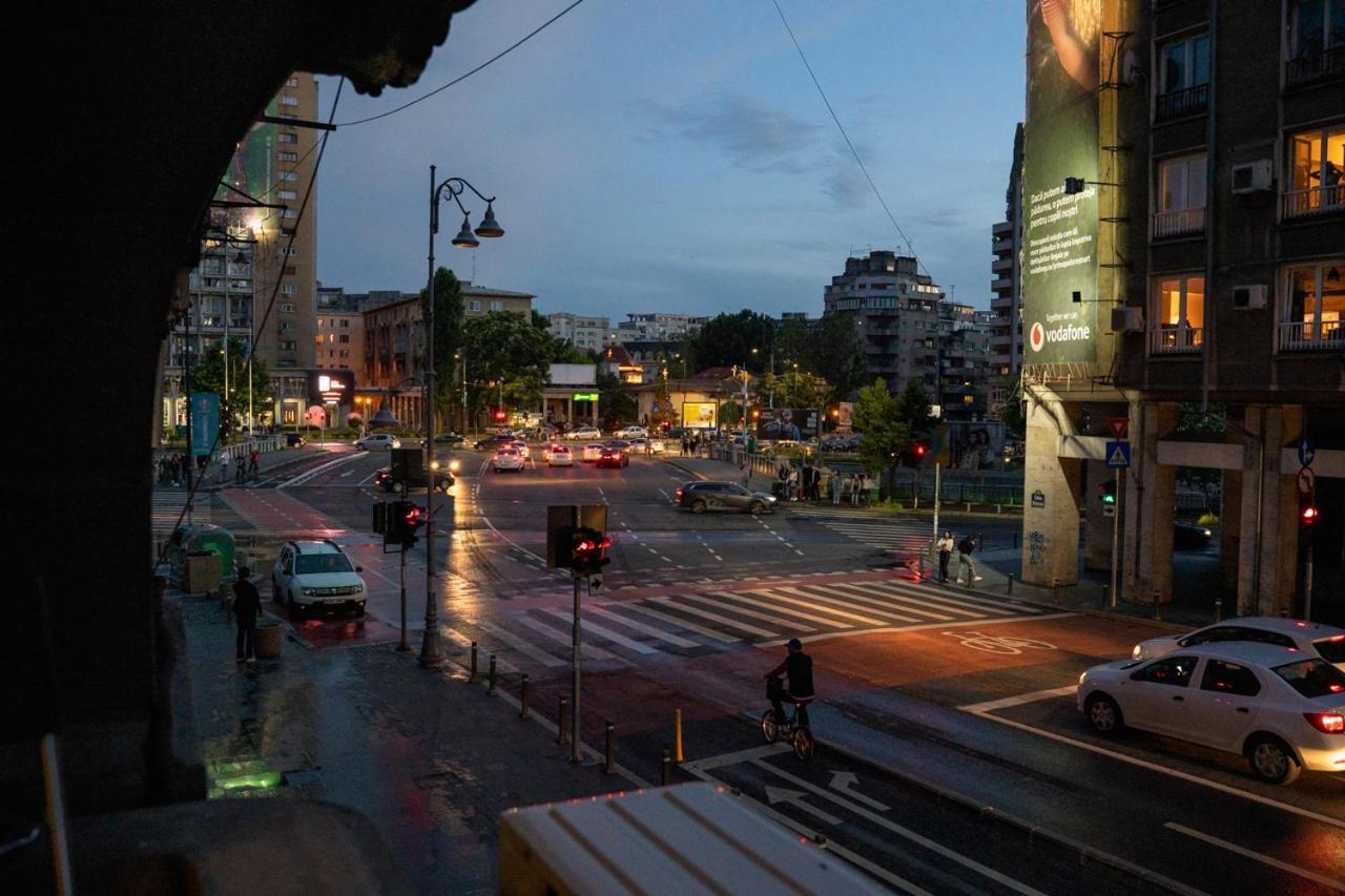 Live Bucharest Apartment Exterior photo