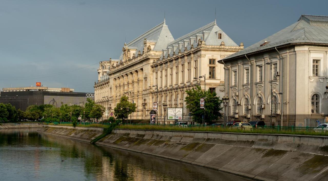 Live Bucharest Apartment Exterior photo